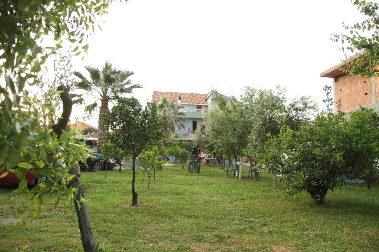 Shtepi Pushimi Lägenhet Durrës Exteriör bild